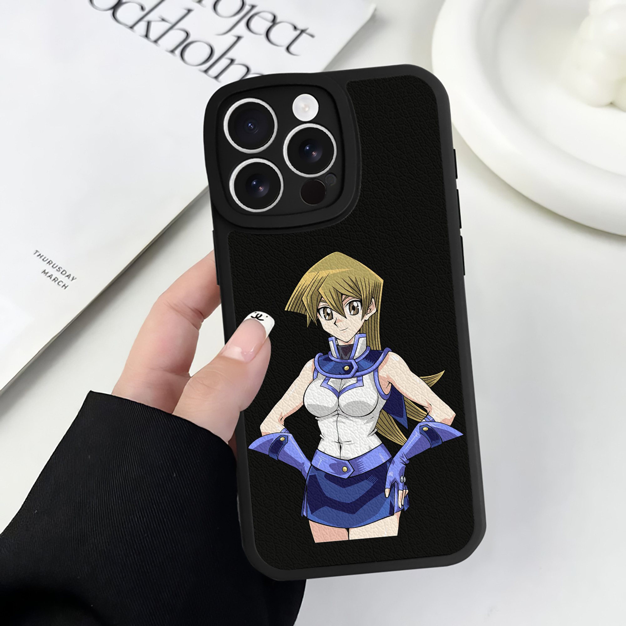 遊☆戯☆王 Yu-Gi-Oh! 【iPhone 16シリーズ対応】シリコンスマホケース（レザー調） 材質：シリコン